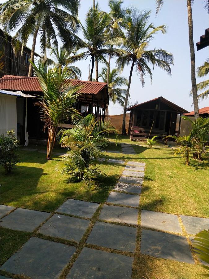 Papillon Beach Huts Hotel Bãi biển Bãi biển Palolem Ngoại thất bức ảnh